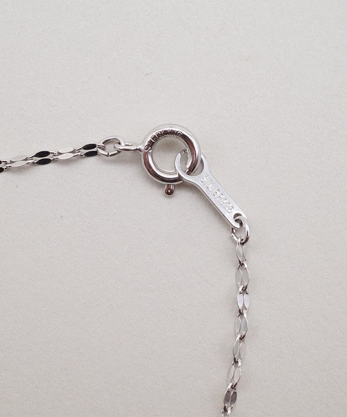 ISOLATION（アイソレーション）の「【ISOLATION / アイソレーション】SV925 Petal chain Necklace / ペタルチェーン ネックレス（ネックレス・レディース・シルバー・40cm）」の5枚目の写真