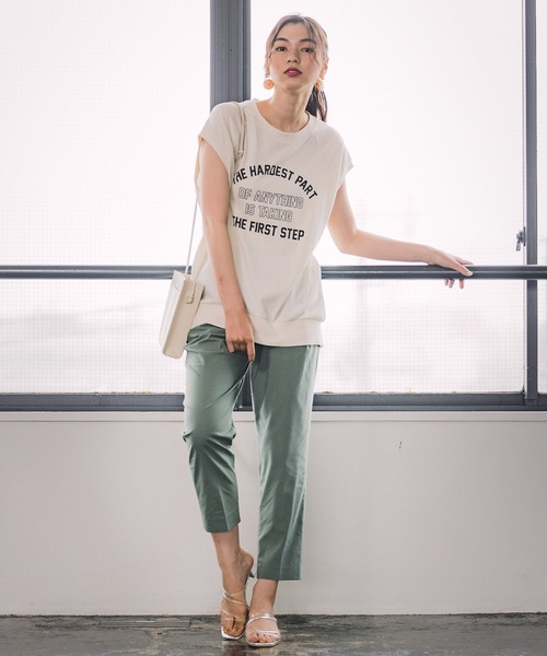 GLOBAL WORK(グローバルワーク)の「カレッジロゴプリントノースーブ/954806(Tシャツ/カットソー・レディース・チャコールグレー/アイボリー・FREE)」の17枚目の写真