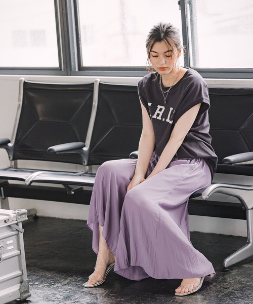 GLOBAL WORK(グローバルワーク)の「カレッジロゴプリントノースーブ/954806(Tシャツ/カットソー・レディース・チャコールグレー/アイボリー・FREE)」の9枚目の写真