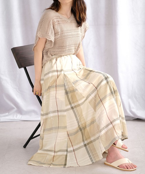 ＡＮＤＪ（アンドジェイ）の「2枚セット透かし編み背中レースアップニットトップス＆キャミ（ニット/セーター・レディース・ベージュ系その他/グレイッシュベージュ/ブラック・M）」の11枚目の写真