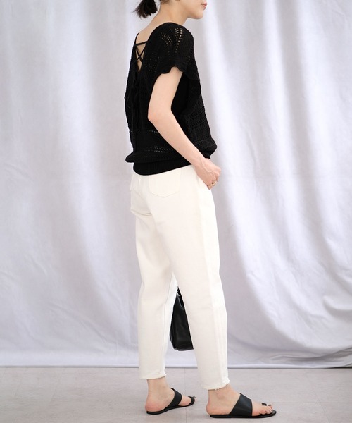 ＡＮＤＪ（アンドジェイ）の「2枚セット透かし編み背中レースアップニットトップス＆キャミ（ニット/セーター・レディース・ベージュ系その他/グレイッシュベージュ/ブラック・M）」の14枚目の写真