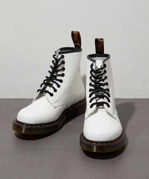 Dr. Martens（ドクターマーチン）の「【Dr.Martens /ドクターマーチン】1460 8ホールブーツ/8-EYE BOOT（ブーツ・レディース・オフホワイト/ブラック×ホワイト/イエロー・5/4/6）」の5枚目の写真