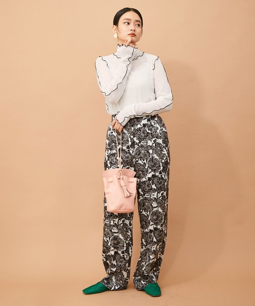 ADAM ET ROPE'（アダムエロペ）の「シアーテレコメローフリルタートル（Tシャツ/カットソー・レディース・ホワイト/ライトグレー/ブラック・FREE）」の21枚目の写真