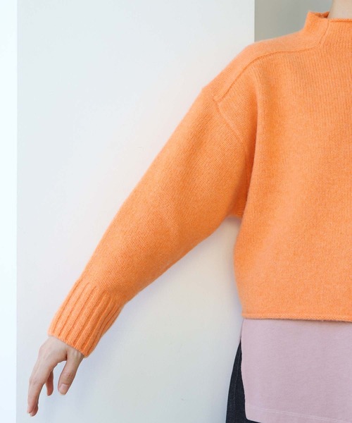 nitca（ニトカ）の「5Gエアーヤーン ハイネックプルオーバー（ニット/セーター・レディース・ブラック/オレンジ/アイボリー・FREE）」の21枚目の写真