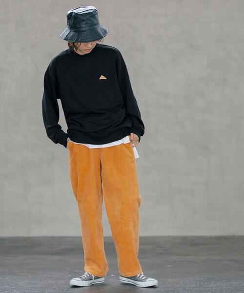 KELTY(ケルティ)の「KELTY(ケルティ)別注裏毛スウェットプルオーバー(WEB限定カラー)(スウェット・レディース・ブラック/オリーブ/ブラウン/オフホワイト/クリーム・LARGE/MEDIUM)」の20枚目の写真