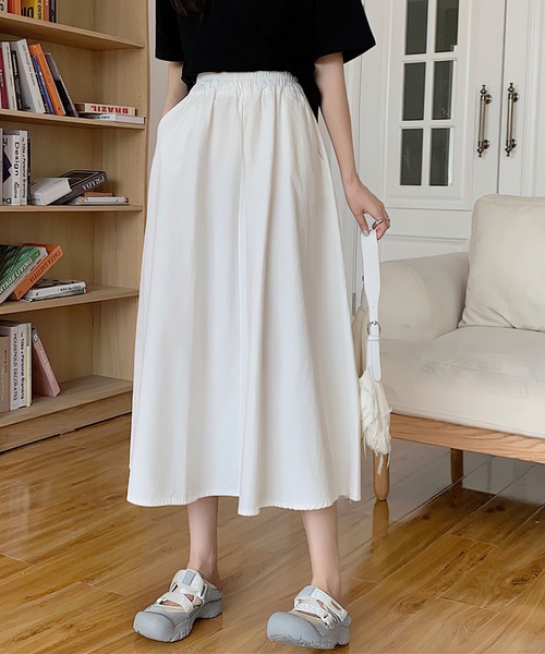 me+em select（ミームセレクト）の「★【 5COLOR 】センター切替ギャザーフレアロングスカート（スカート・レディース・ホワイト/ライトブルー/ブラック/ベージュ/ブルー・FREE）」の17枚目の写真