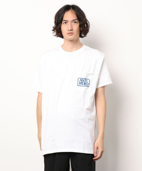 ANTI HERO(アンタイヒーロー)の「【ANTIHERO/アンタイヒーロー】(UN)S/S T-SHIRT(Tシャツ/カットソー・メンズ・ホワイト/アイボリー/チャコール・MEDIUM/X-LARGE/LARGE)」の2枚目の写真