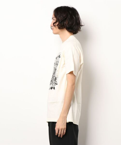 ANTI HERO(アンタイヒーロー)の「【ANTIHERO/アンタイヒーロー】(UN)S/S T-SHIRT(Tシャツ/カットソー・メンズ・ホワイト/アイボリー/チャコール・MEDIUM/X-LARGE/LARGE)」の5枚目の写真