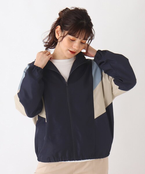 Cutie Blonde（キューティーブロンド）の「◆【S－LL】オータム配色ブルゾン（ブルゾン・レディース・ベージュ系4/ネイビー系4/ピンク系9・01/02/03/04）」の2枚目の写真