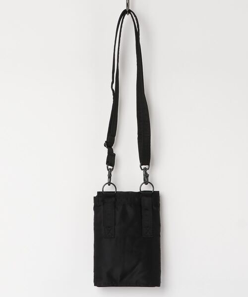 PORTER（ポーター）の「【PORTER】TANKER TRAVEL CASE（ショルダーバッグ・メンズ・シルバー/ブラック・FREE）」の8枚目の写真