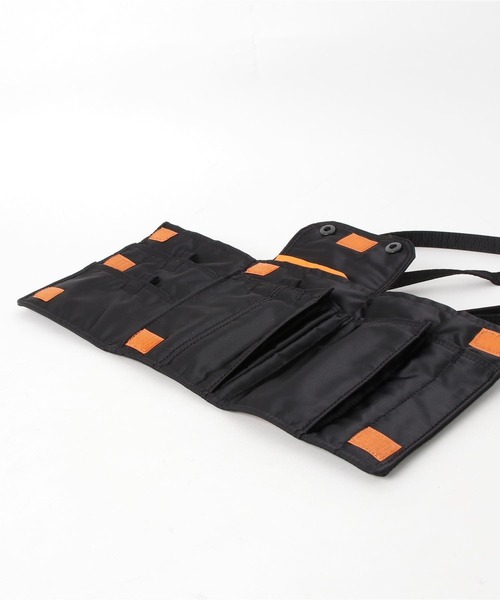 PORTER（ポーター）の「【PORTER】TANKER TRAVEL CASE（ショルダーバッグ・メンズ・シルバー/ブラック・FREE）」の7枚目の写真