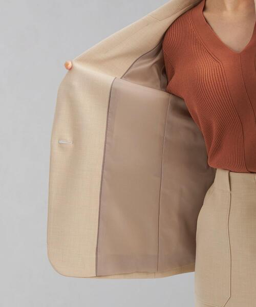 green label relaxing(グリーンレーベルリラクシング)の「ダブルクロス テーラード ジャケット -ウォッシャブル・ストレッチ・防シワ-(テーラードジャケット・レディース・ブラック/ライトグレー/ダークグレー・34/36/38/40/42/44/46)」の10枚目の写真