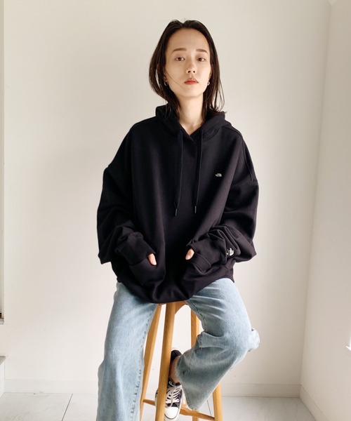 THE NORTH FACE(ザノースフェイス)の「THE NORTH FACE / ECO BONNEY HOOD PULLOVER(パーカー・レディース・ブラック/オートミール・M/L/XL/S)」の8枚目の写真