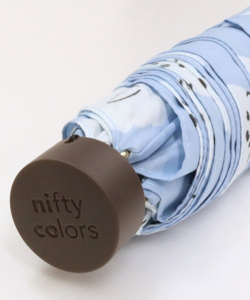 KATHARINE ROSS(キャサリンロス)の「【KATHARINE ROSS】nifty colors ふわふわポメラニアンドット折りたたみ雨傘 WEB限定(折りたたみ傘・レディース・グレー/ライトブルー・MEDIUM)」の6枚目の写真