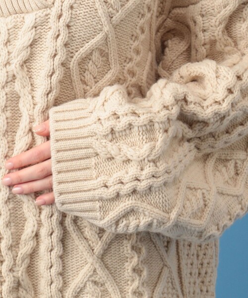 YLEVE イレーヴ ヘリンボーン編みフィッシャーマンオーバーニット 肉厚 ME COUTURE（ミークチュール）の「フィッシャーマンオーバーニット