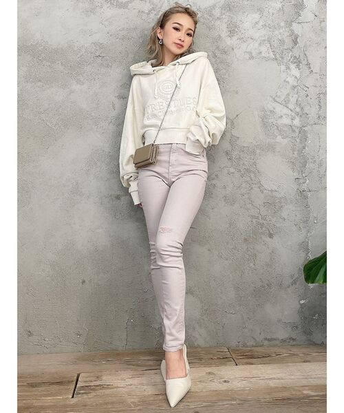 GYDA（ジェイダ）の「ハイウエストカラーダメージスキニーパンツ（その他パンツ・レディース・アイボリー/ブラック・X-SMALL/SMALL/MEDIUM）」の4枚目の写真