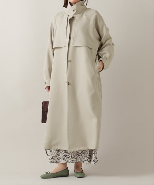 frames RAY CASSIN(フレームスレイカズン)の「2WAYカラーボリュームスリーブコート(ステンカラーコート・レディース・ベージュ/グレイッシュベージュ・FREE)」の2枚目の写真