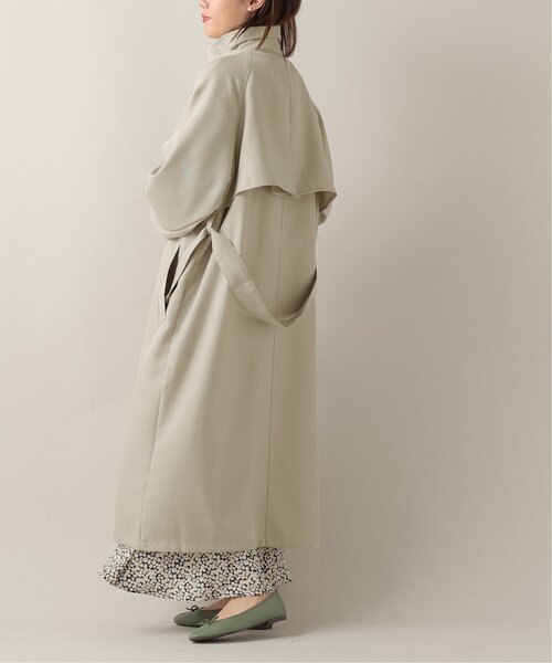frames RAY CASSIN(フレームスレイカズン)の「2WAYカラーボリュームスリーブコート(ステンカラーコート・レディース・ベージュ/グレイッシュベージュ・FREE)」の7枚目の写真