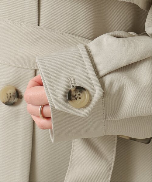 frames RAY CASSIN(フレームスレイカズン)の「2WAYカラーボリュームスリーブコート(ステンカラーコート・レディース・ベージュ/グレイッシュベージュ・FREE)」の15枚目の写真