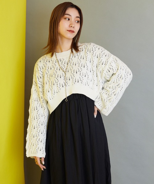 byYOUANCE（バイユアンス）の「透かし編みショートニット（ニット/セーター・レディース・サックスブルー/ブラック/ホワイト・FREE）」の4枚目の写真