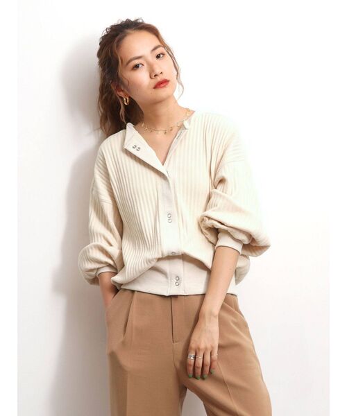 Ungrid（アングリッド）の「ショートカットルーズカーデ ( クルーネックカーディガン )（カーディガン/ボレロ・レディース・チャコールグレー/アイボリー/グリーン系その他・FREE）」の11枚目の写真