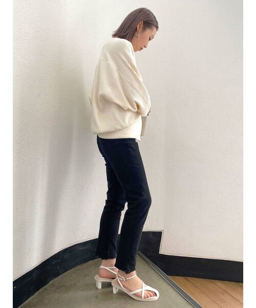 Ungrid（アングリッド）の「ショートカットルーズカーデ ( クルーネックカーディガン )（カーディガン/ボレロ・レディース・チャコールグレー/アイボリー/グリーン系その他・FREE）」の18枚目の写真