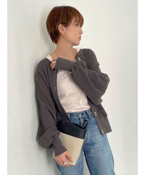 Ungrid（アングリッド）の「ショートカットルーズカーデ ( クルーネックカーディガン )（カーディガン/ボレロ・レディース・チャコールグレー/アイボリー/グリーン系その他・FREE）」の19枚目の写真