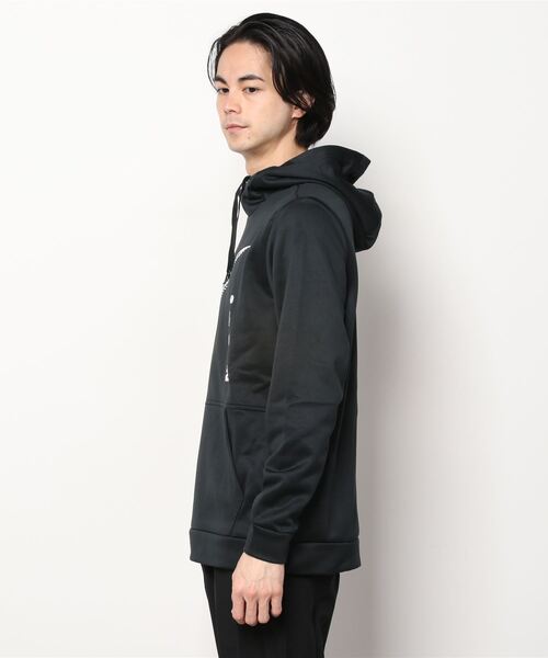 NIKE(ナイキ)の「ナイキ NIKE ナイキ TF 6MO グラフィック2 プルオーバー L/S フーディ(その他アウター・メンズ・ブラック・S/M/L/LL)」の6枚目の写真
