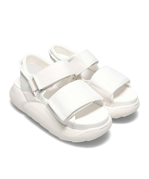 UGG（アグ）の「UGG W LA CLOUD STRAP SANDAL / アグ エルエー