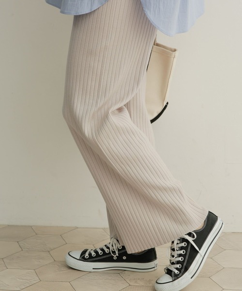 URBAN RESEARCH DOORS（アーバンリサーチドアーズ）の「ニットイージーパンツ（その他パンツ・レディース・チャコールグレー/ベージュ系その他・1）」の4枚目の写真