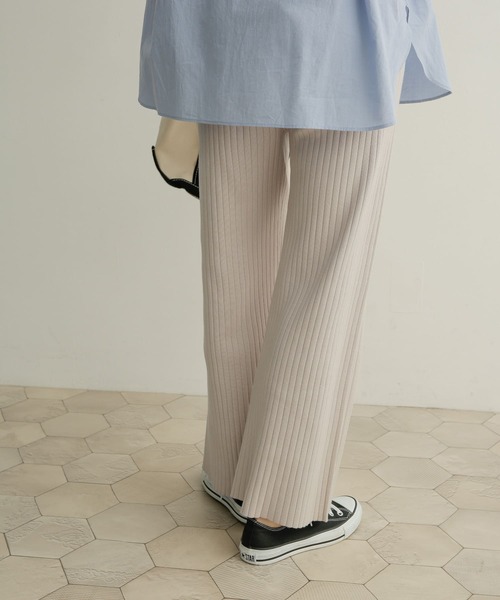 URBAN RESEARCH DOORS（アーバンリサーチドアーズ）の「ニットイージーパンツ（その他パンツ・レディース・チャコールグレー/ベージュ系その他・1）」の8枚目の写真