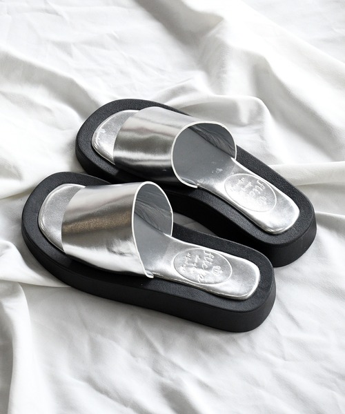 sango（sango）の「ボリュームアウトソールサンダル（サンダル・レディース・ベージュ/ブラック/シルバー/ホワイト・L/M/3L/SS/S/LL）」の14枚目の写真