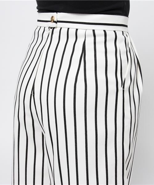 LIMITLESS LUXURY（リミットレスラグジュアリー）の「ストライプミディタケパンツ。（その他パンツ・レディース・ホワイト/ネイビー・38/36）」の7枚目の写真