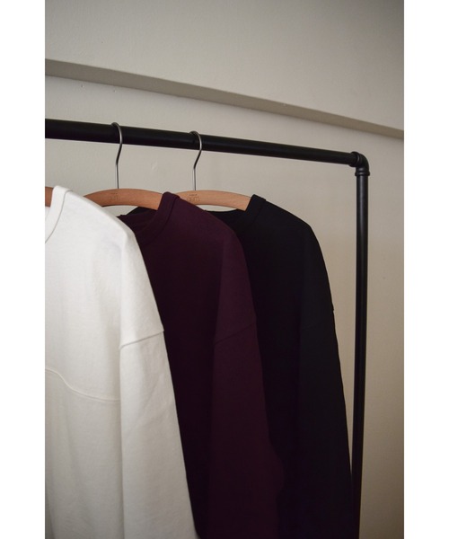 LA PEAU DE GEM(ラポドゥジェム)の「【LA PEAU DE GEM】ワイドスリーブロングカットソー(Tシャツ/カットソー・レディース・ホワイト/ブラック/バーガンディー・FREE)」の11枚目の写真