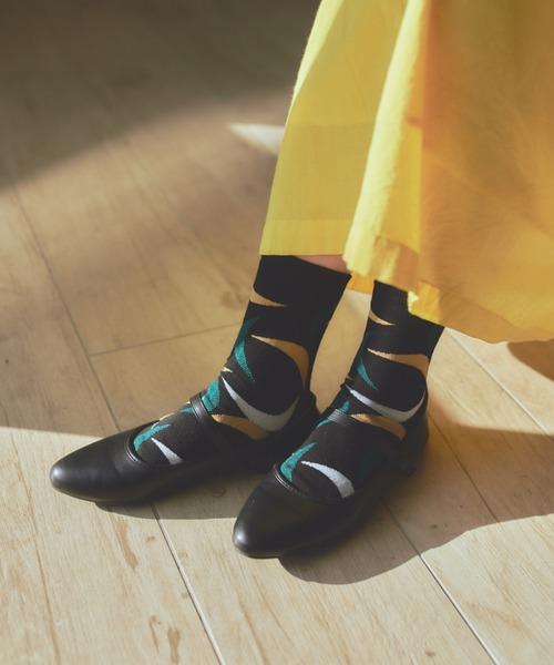 manana suerte（マニャーナスエルテ）の「オプティカル柄ソックス（ソックス/靴下・レディース・ブラック/ホワイト/ネイビー・FREE）」の3枚目の写真