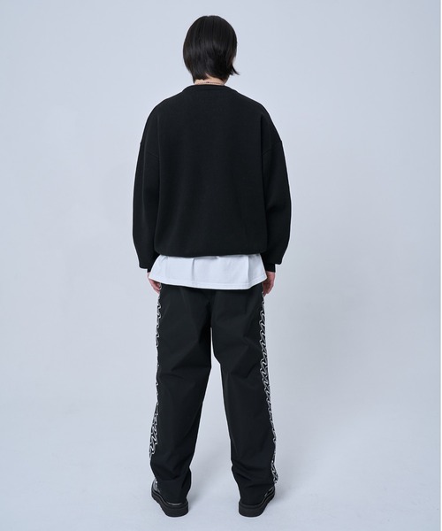 OY(オーワイ)の「『OY/オーワイ』PIXEL LOGO KNIT/ピクセルロゴ ニットソー(ニット/セーター・メンズ・ホワイト/ブラック・FREE)」の11枚目の写真