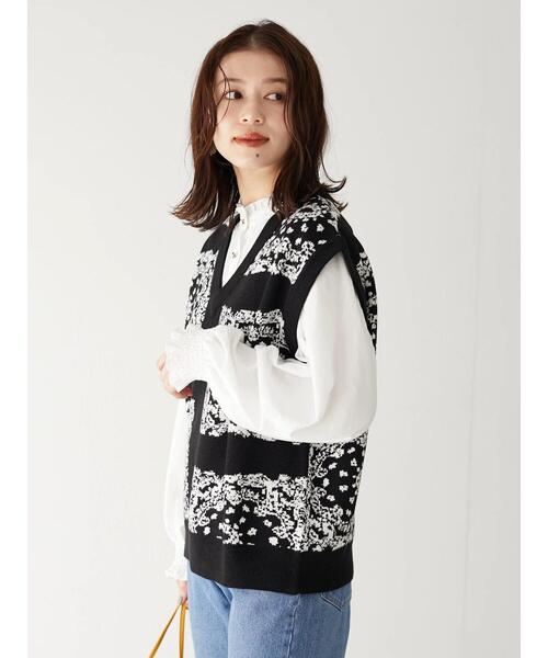 Furryrate(ファーリーレート)の「・furry rate ジャカードVネックベスト(ベスト・レディース・グレー/ブラック・FREE)」の5枚目の写真