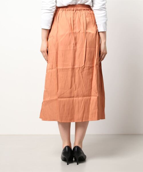 SAISON DE PAPILLON（セゾンドパピヨン）の「変形ボックスプリーツスカート（スカート・レディース・コーラル・L/M/S）」の2枚目の写真