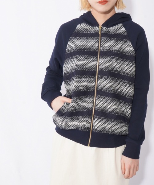 malla(マーラ)の「malla マーラ グラデーションラッセルパーカ(パーカー・レディース・ホワイト/ネイビー・FREE)」の14枚目の写真