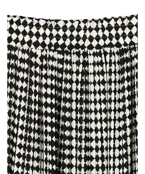 Green　Parks（グリーンパークス）の「・novem 9 ダイヤガラケシプリーツスカート（スカート・レディース・ブラック/ベージュ/カーキ・FREE）」の12枚目の写真