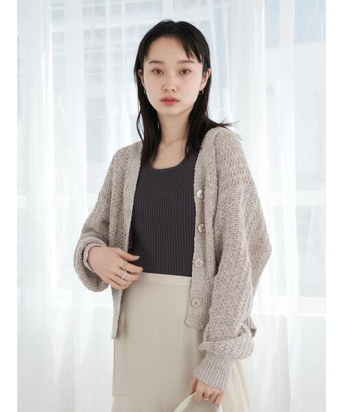 earth music&ecology(アースミュージックアンドエコロジー)の「スラブニットカーディガン(カーディガン/ボレロ・レディース・モカ/ライトカーキ/ライトベージュ・FREE)」の4枚目の写真