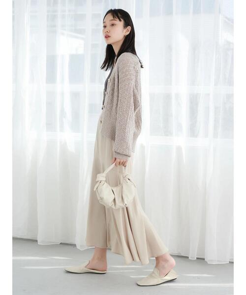 earth music&ecology(アースミュージックアンドエコロジー)の「スラブニットカーディガン(カーディガン/ボレロ・レディース・モカ/ライトカーキ/ライトベージュ・FREE)」の14枚目の写真