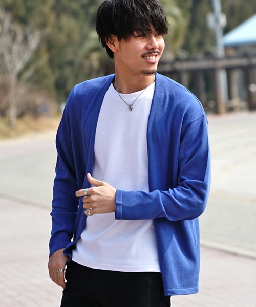 JOKER（ジョーカー）の「【JOKER】接触冷感 ボタンレス トッパー カーディガン メンズ 春服（カーディガン/ボレロ・メンズ・ブラック/オフホワイト/ブルー/グリーン・M/L/XL）」の4枚目の写真