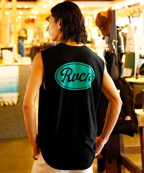 RVCA（ルーカ）の「RVCA/ルーカ ルーズシルエット ノースリーブTシャツ バックプリント タンクトップ BC041-365（タンクトップ・メンズ・ホワイト/ブラック/グリーン・S/M/L）」の3枚目の写真