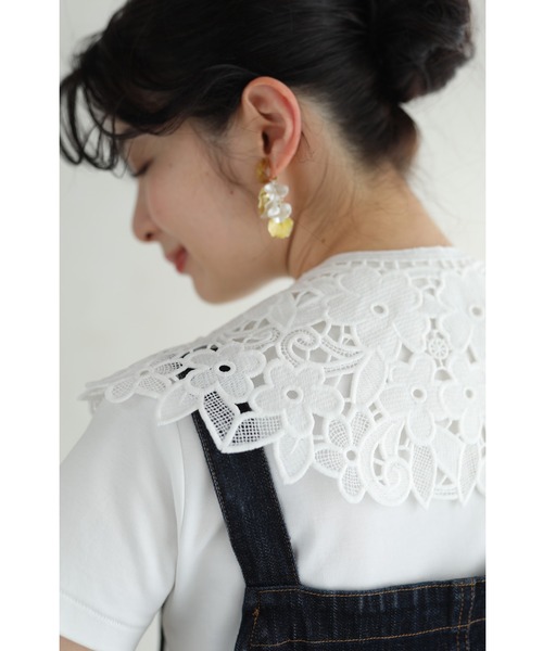 cawaii(カワイイ)の「花コサージュ咲くカッティングレースの付け襟(付け襟・レディース・ホワイト・FREE)」の7枚目の写真