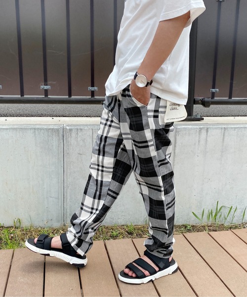 PairPair（ペアペア）の「チェックシェフパンツ(ユニセックス）（その他パンツ・メンズ・ブラック系その他/ベージュ系その他・MEDIUM/LARGE）」の5枚目の写真