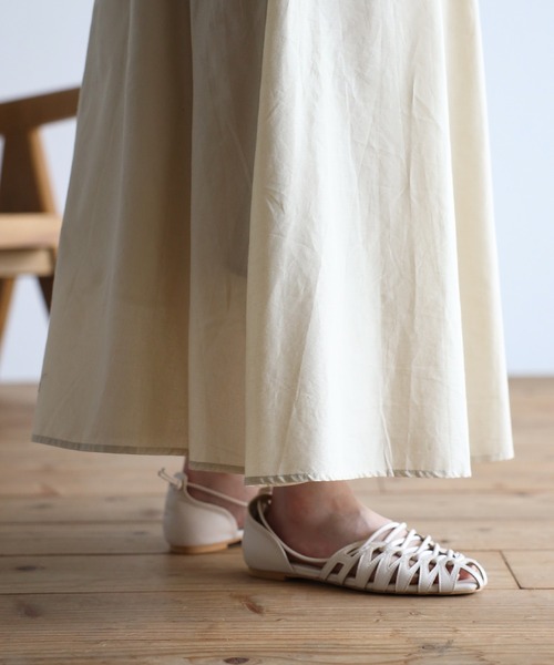 Fizz（フィズ）の「【Fizz/フィズ】　フレンチスリーブウエスト切替えマキシ丈ワンピース（ワンピース・レディース・ブルー/グレイッシュベージュ/チャコール・M）」の13枚目の写真