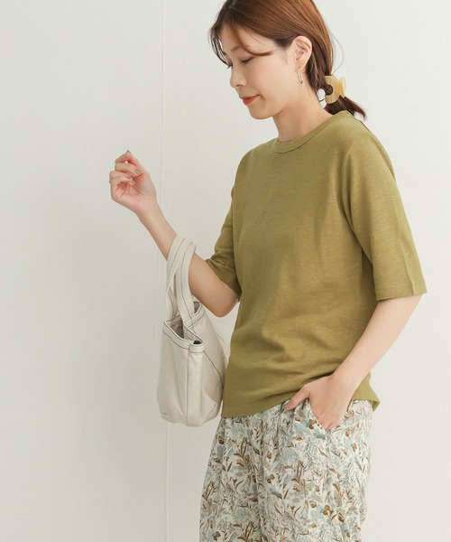 URBAN RESEARCH DOORS（アーバンリサーチドアーズ）の「コットンリネンハーフスリーブカットソー（Tシャツ/カットソー・レディース・チャコールグレー/ブラウン系その他/ナチュラル/イエロー系その他・MEDIUM）」の21枚目の写真