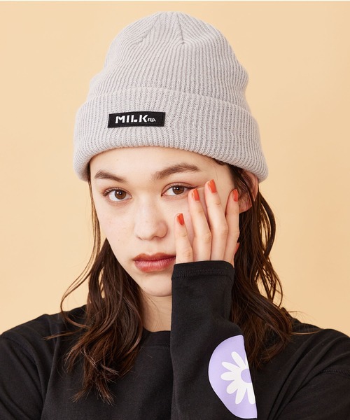 MILKFED.（ミルクフェド）の「MILKFED. LOGO KNIT CAP（ニットキャップ/ビーニー・レディース・ブラック/ベージュ/グレー/レッド・ONE SIZE）」の16枚目の写真