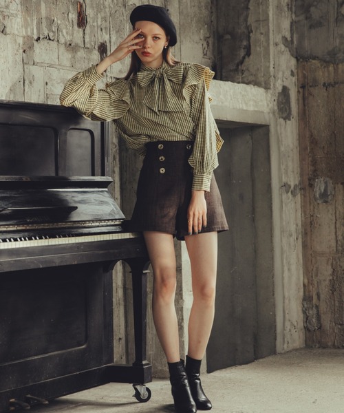 Cheek（チーク）の「長袖ボウタイフリルブラウス（シャツ/ブラウス・レディース・ホワイト×ブラック/イエロー・MEDIUM）」の20枚目の写真